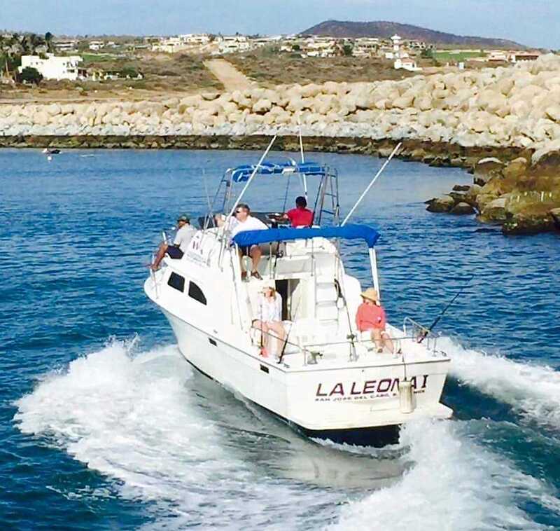 32 ft Luhrs "Leona I" Puerto los Cabos Charter.