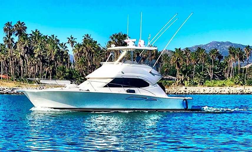 Puerto los Cabos Yacht Charter 42ft Riviera 