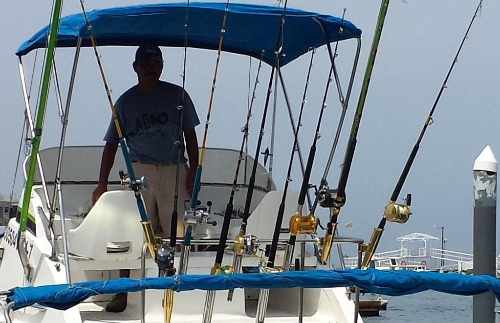 Top fishing gear and top skipper Luis on 31ft "Dorado I" 