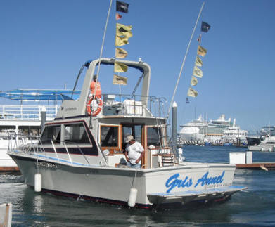 42ft Uniflite "Gris Annel" returns with Dorado & Marlin flags flying for another awesome day fishing Cabo. 
